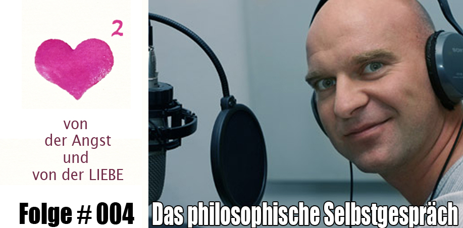 Der Singende Klingende Preibisch spricht, singt und dichtet über den Zusammenhang von Angst und Liebe und wie die Dummheit die Liebe laut machen kann.